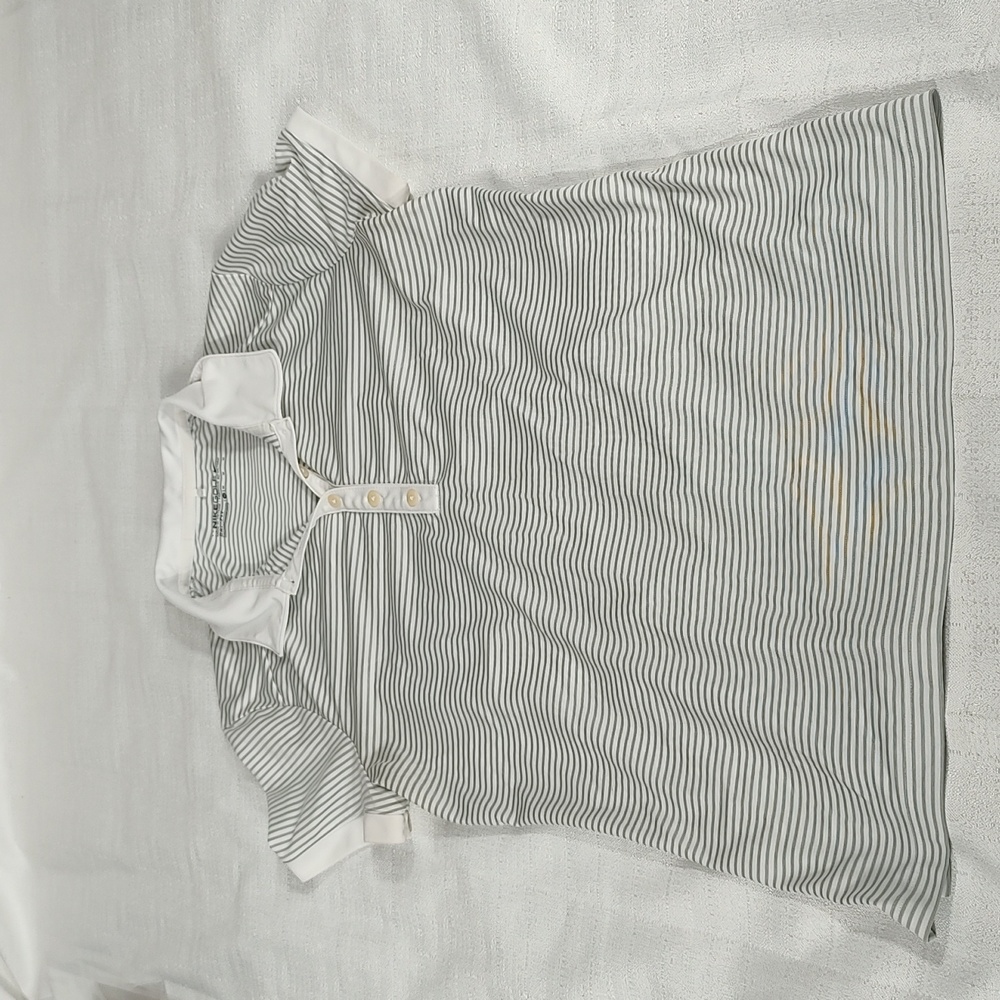 Nike Golf Dri-Fit Lightweight Shirt White and Gray Stripped with a Collar Size M